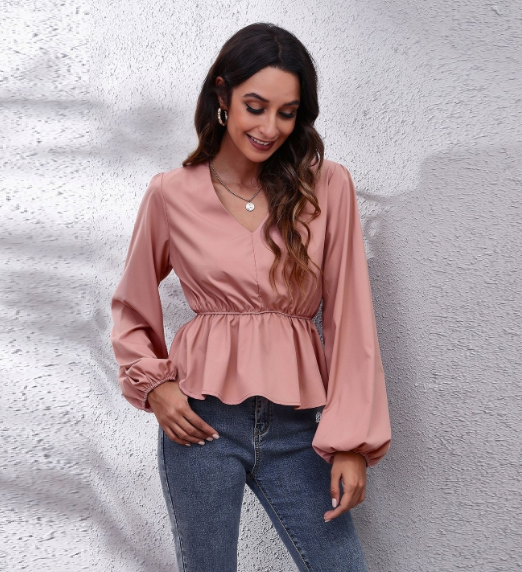 Detail of Lantern Sleeve Chiffon Shirt