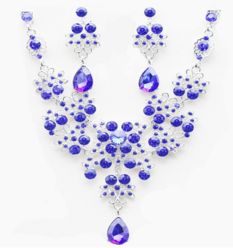 Butterfly Necklace Set Image 5