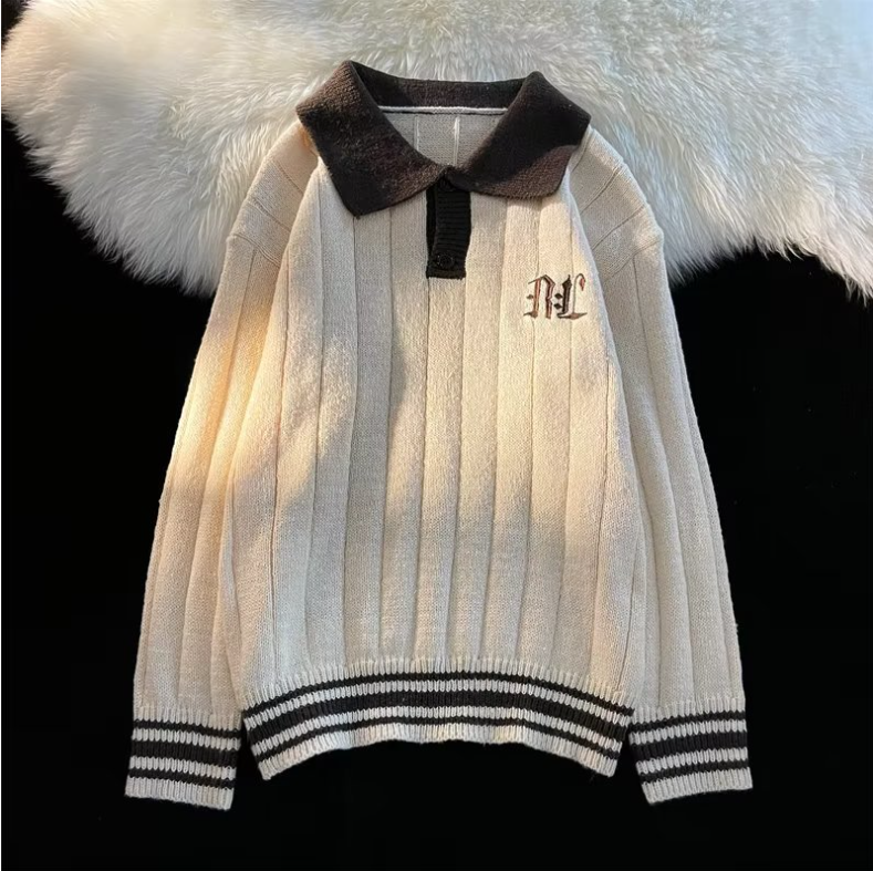 Soft Cream Retro Polo Neck Sweater - Green