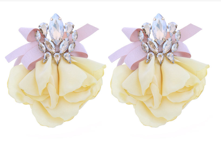 Elegant Petals Rhinestone Earrings 7