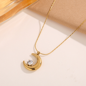 Selene Necklace Gold