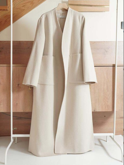 Temperament Commuter Coat Image 4