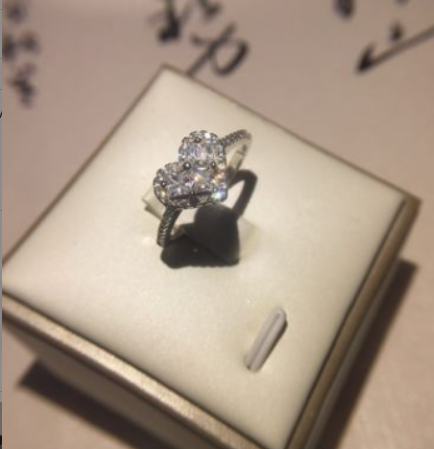 Heart-Shaped Women's Ring