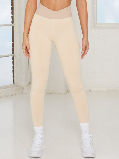 Seamless Yoga Set Image 3