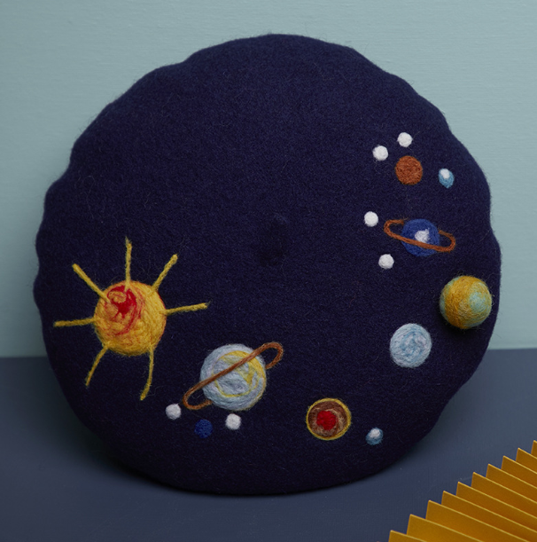 Small Design Wool Felt Beret Dark Blue