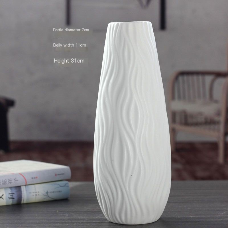 Elegant Ceramic Vase Design