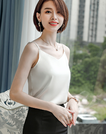 V-neck camisole - Black