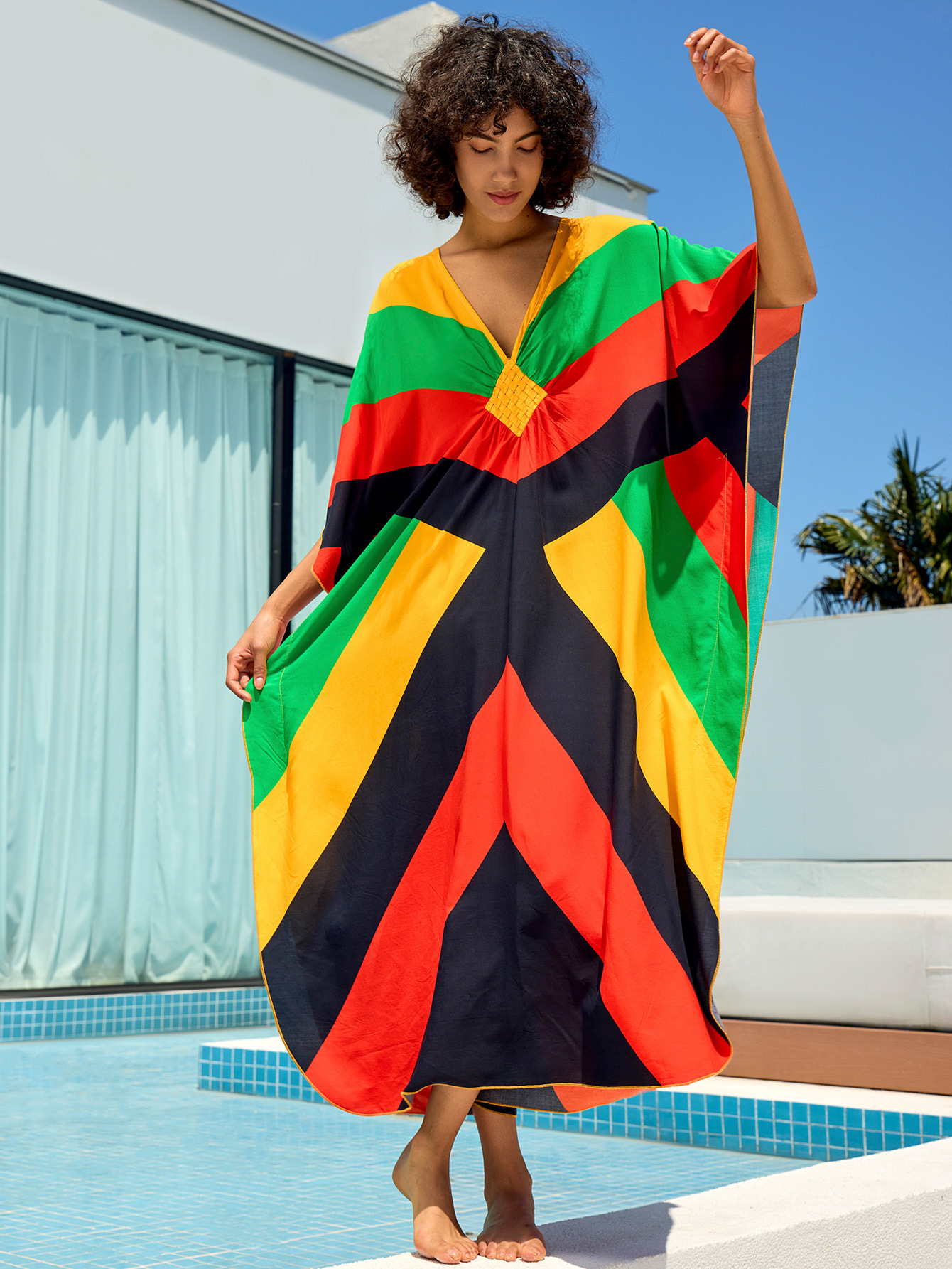 Color-Blocked Dress Image 4