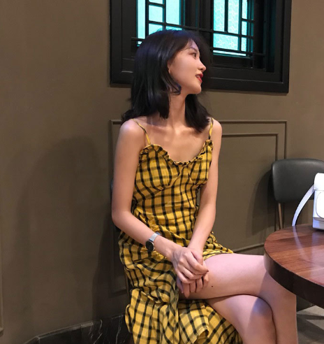 Two-piece Outfit Image 4