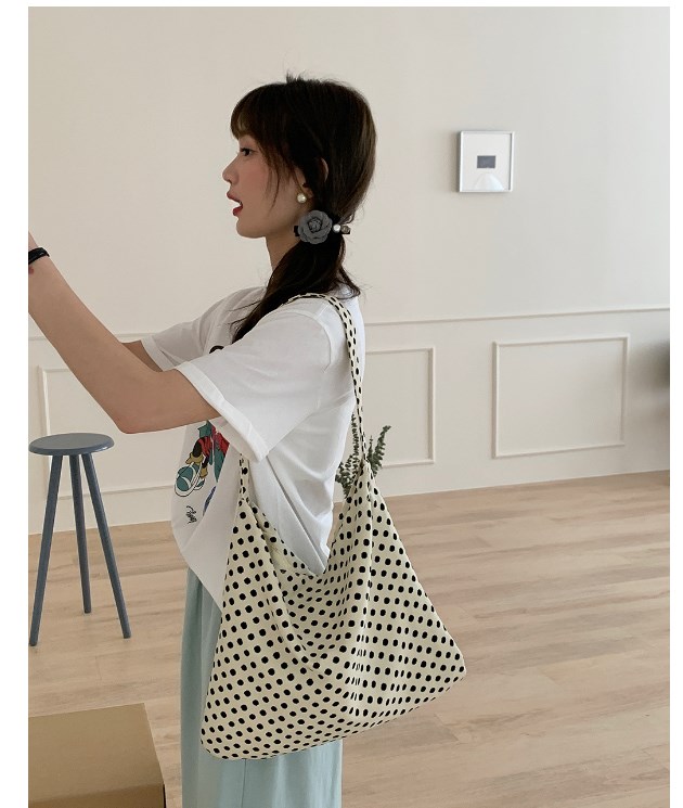 Retro Cloth Tote Image 3