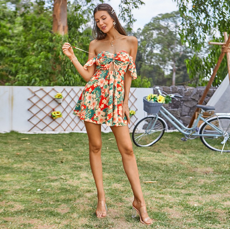 Floral Pattern Detail