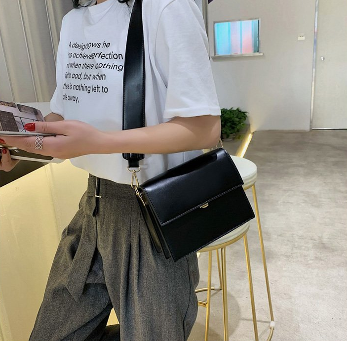Women's Crossbody Bag - Image 1