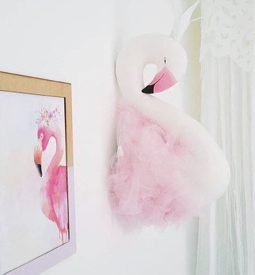 Princess Swan Wall Decor - Details