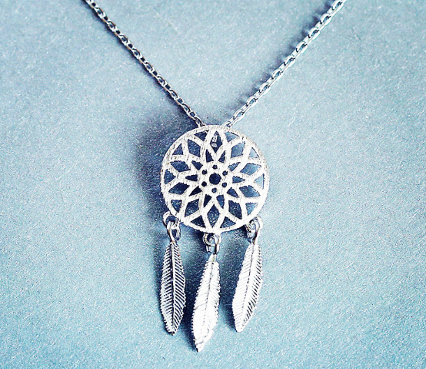 Dreamcatcher Necklace Image 1