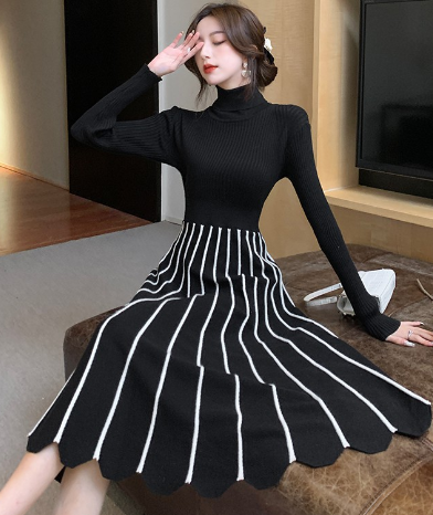 Knitted Long Dress Image 2
