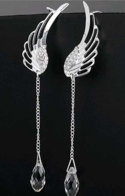 Elegant Design of Angel Wings Tassel Earrings