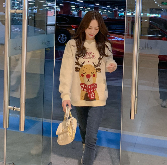 Sweater Image 1