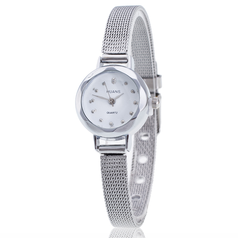 Beautiful Women's Watch with Water Diamonds