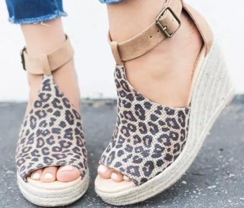 Wedge Heel Sandals Image 2