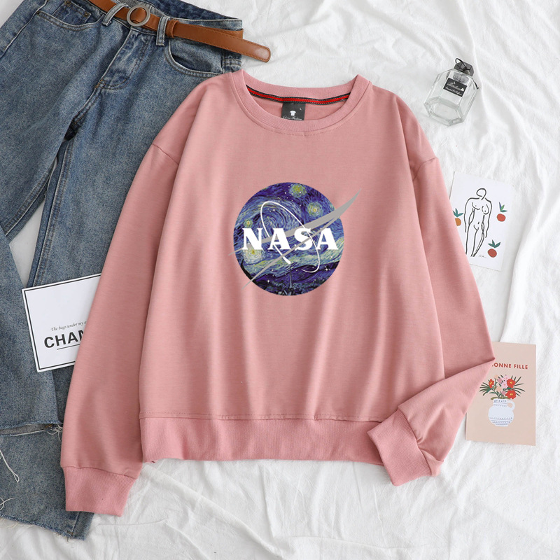 Crew neck thin sweater image