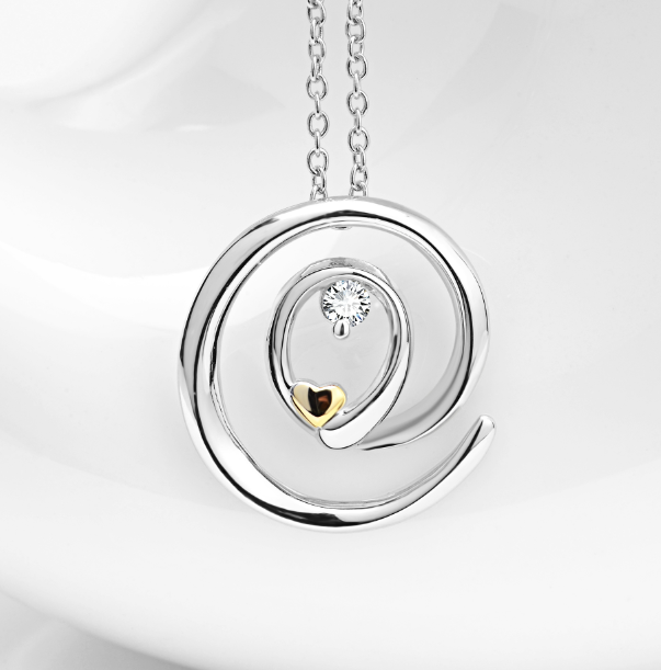 Round Pendant Necklace