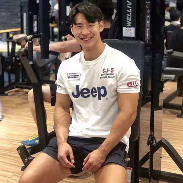 Summer Fitness Shorts Image 3