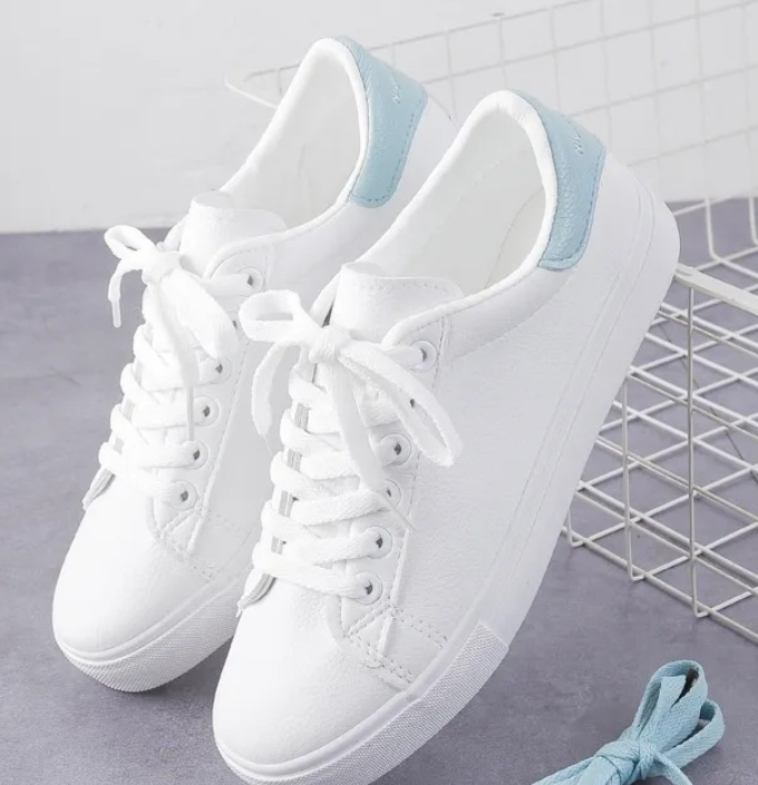 Flat shoes image 3