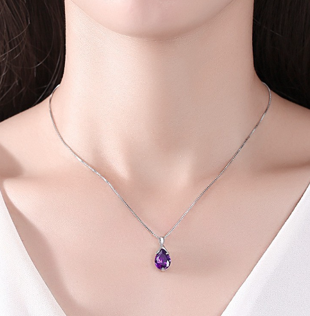 Amethyst Pendant Necklace Image 3