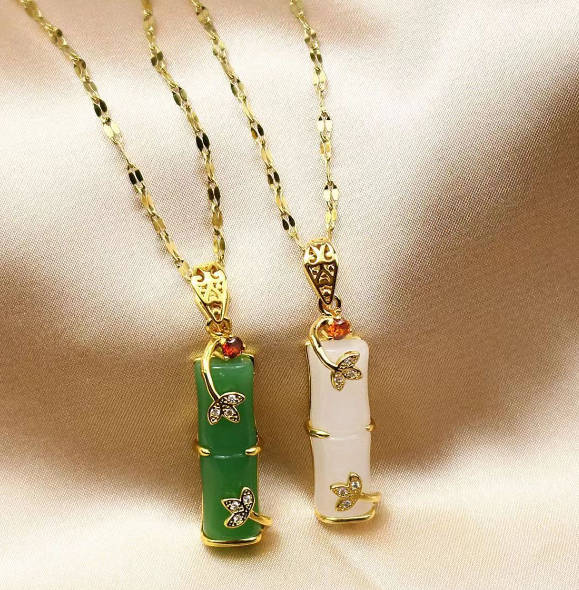 Jade Amulet Necklace Green