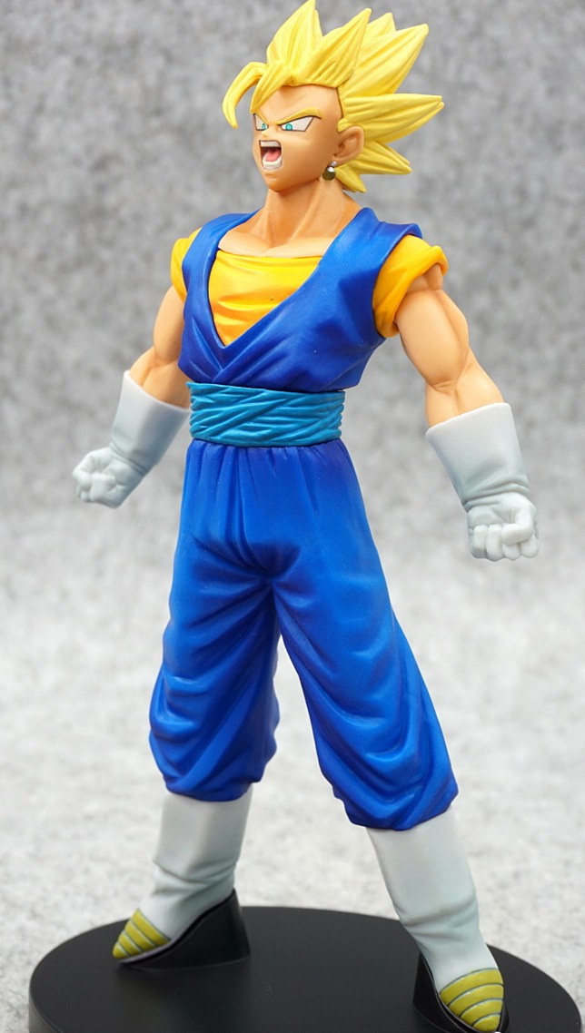 Goku and Vegeta Fusion Figure - Front View