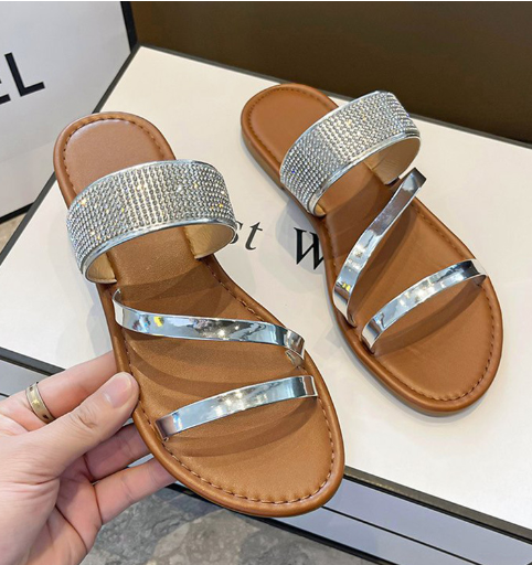 Summer Sandals Image 2