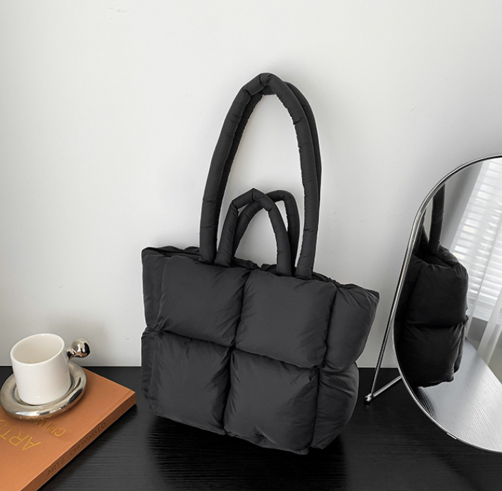 Large Chain Bag White