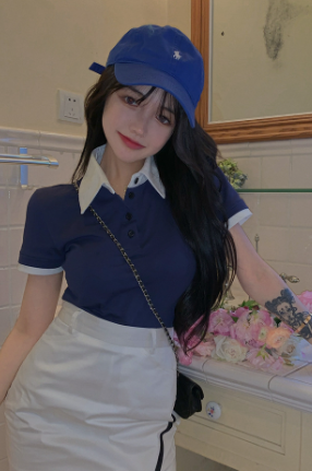 Polo Collar T-shirt Image 3