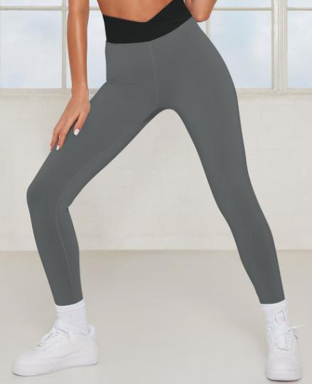 Seamless Yoga Set Image 2