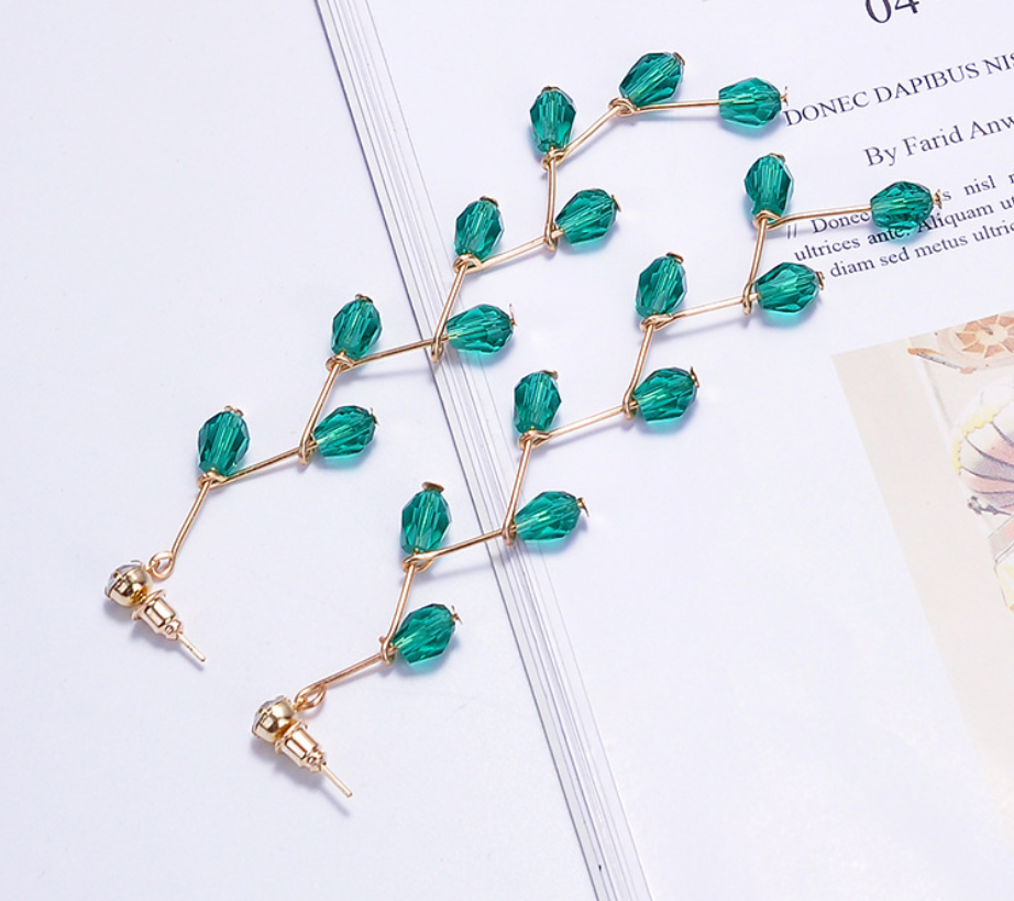 Stylish Ear Dangle Earrings