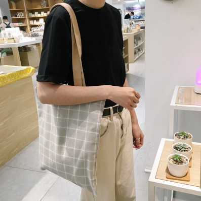 Single Shoulder Bag - Stylish Look