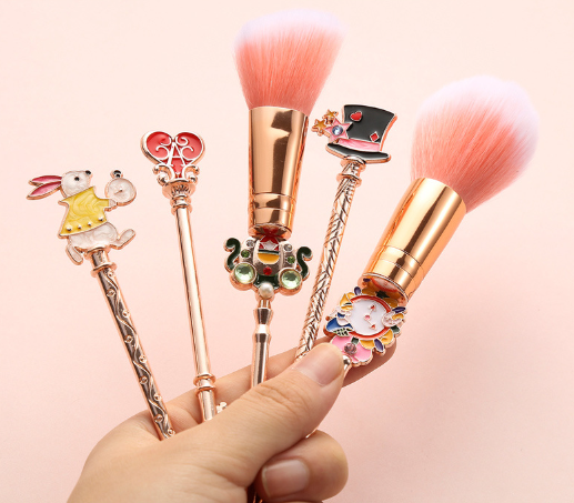 Alice Makeup Brushes in Velvet Bag