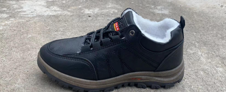 Orthopedic Leather Sneakers Image 4