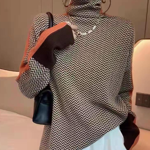 Sweater Image 1