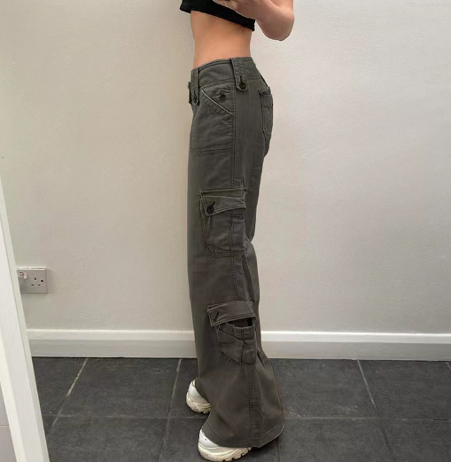 Loose Fit Cargo Pants