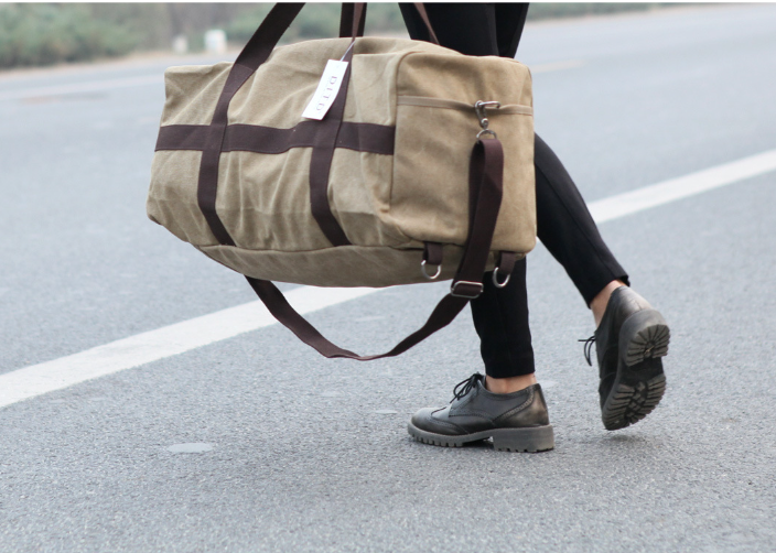 Canvas Travel Bag Features