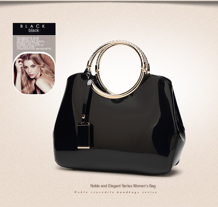 Crossbody Bag Image 4