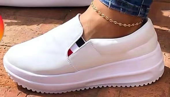 Zapatos de cuña de caña baja con punta redonda 4