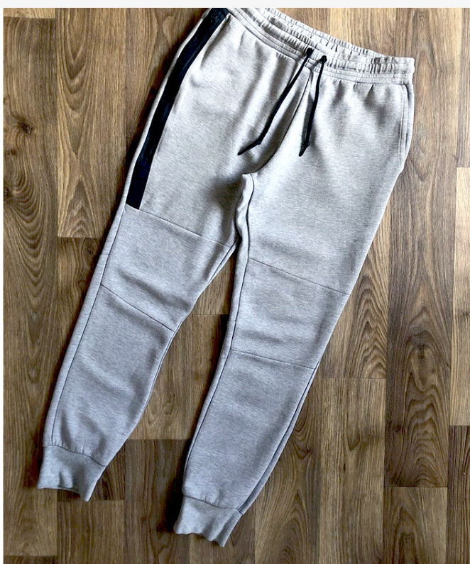 Men's Running Sweatpants in Action