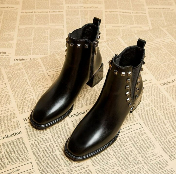 Women Chelsea Boots 2