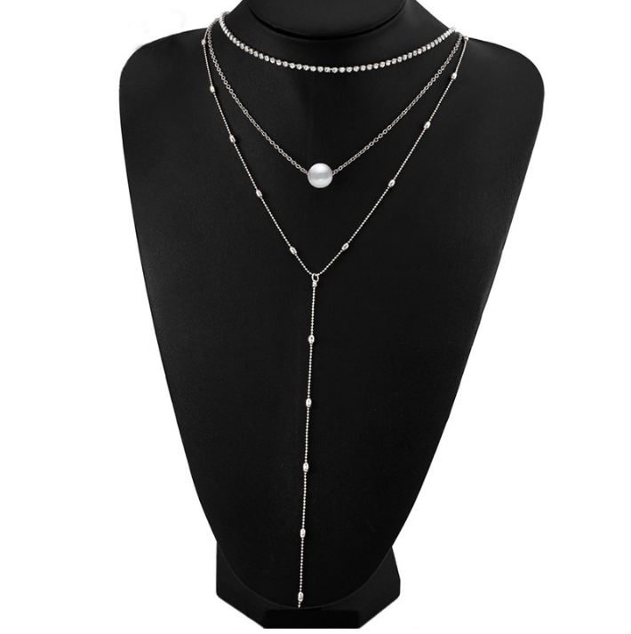 Pearl Necklace Image 3