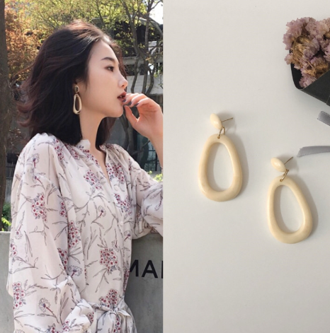 Fashion Earrings White