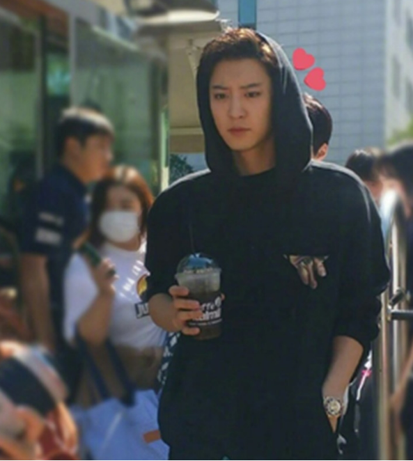 Hoodie Image 5