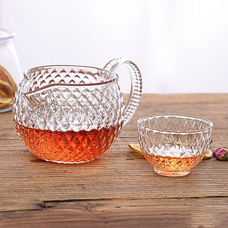 Elegant Teapot Design