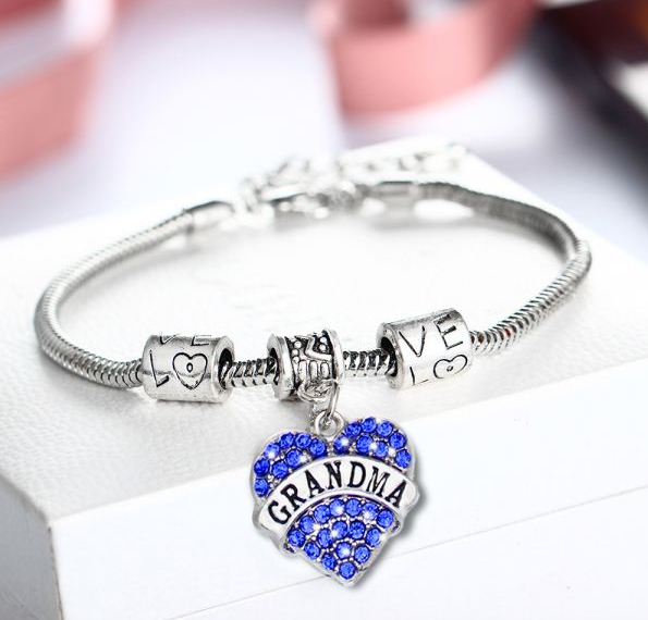 Heart-shaped bracelets